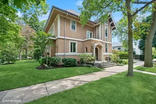 1335 Asbury Ave, Evanston, IL 60201 - Photo 1