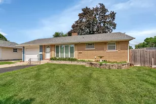 1205 Connecticut Ave, Joliet, IL 60435 - Photo 1