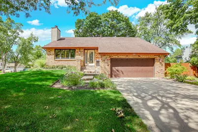 625 Cassie Drive, Joliet, IL 60435 - Photo 1