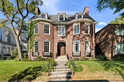 5638 S Woodlawn Avenue, Chicago, IL 60637 - Photo 1