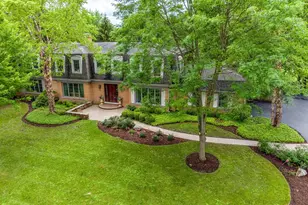 877 Fair Way, Libertyville, IL 60048 - Photo 1