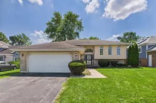 2925 201st Pl, Lynwood, IL 60411 - Photo 1