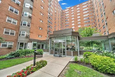 4970 N Marine Drive #825, Chicago, IL 60640 - Photo 1