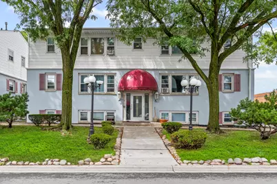 9501 Kelvin Lane #2443, Schiller Park, IL 60176 - Photo 1