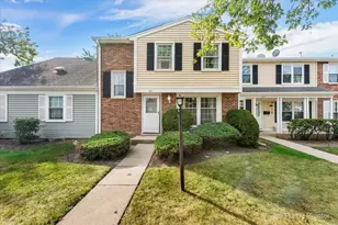 802 Lexington Cir, Hanover Park, IL 60133 - Photo 1