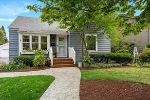 620 S 7th St, Saint Charles, IL 60174 - Photo 1