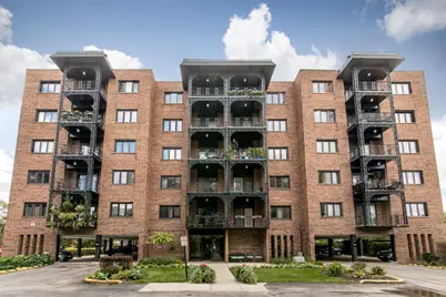 9395 Landings Lane #302, Des Plaines, IL 60016 - Photo 1