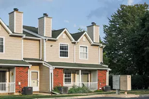 1285 Wyndham Ln, Palatine, IL 60074 - Photo 1