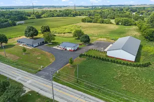 10N862 Muirhead Rd, Elgin, IL 60124 - Photo 1