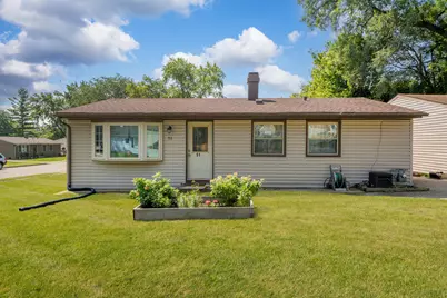 51 Golfview Lane, Carpentersville, IL 60110 - Photo 1