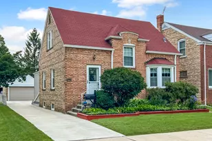 3442 N Nagle Ave, Chicago, IL 60634 - Photo 1