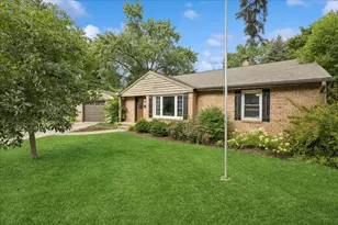 100 Elm St, Crystal Lake, IL 60014 - Photo 1