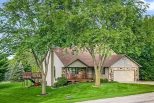 1646 Larchmont Rd, Davis, IL 61019 - Photo 1