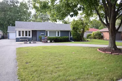 10010 Harnew Road, Oak Lawn, IL 60453 - Photo 1