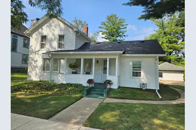 209 N Maple Street, Momence, IL 60954 - Photo 1