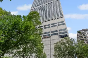 180 E Pearson St, Chicago, IL 60611 - Photo 1