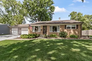 1408 E Reynolds Dr, Palatine, IL 60074 - Photo 1