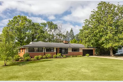 201 Viola Lane, Prospect Heights, IL 60070 - Photo 1