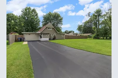 10205 W Ames Avenue, Beach Park, IL 60099 - Photo 1
