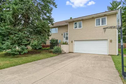 20698 N Eugene Avenue, Lincolnshire, IL 60069 - Photo 1