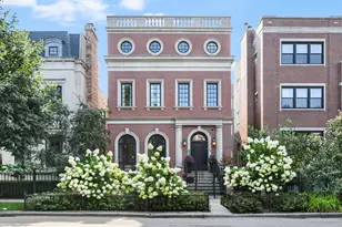 3628 N Lakewood Ave, Chicago, IL 60613 - Photo 1