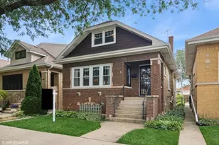 5525 W Berenice Ave, Chicago, IL 60641 - Photo 1