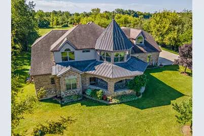 15309 Kishwaukee Valley Road, Woodstock, IL 60098 - Photo 1