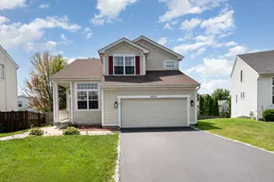 20517 Superior Ct, Crest Hill, IL 60403 - Photo 1