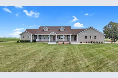 40625 N 170 East Road, Rankin, IL 60960 - Photo 1