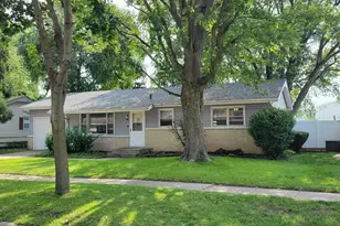 7713 Buffalo Grove Rd, Loves Park, IL 61111 - Photo 1
