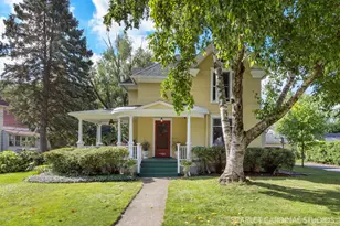 221 E Shannon Street E, Elburn, IL 60119 - Photo 1