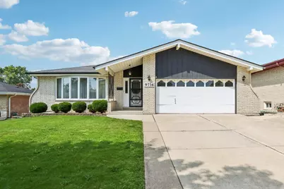 9716 Massasoit Avenue, Oak Lawn, IL 60453 - Photo 1