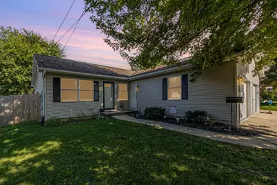 971 Wauponsee Street, Morris, IL 60450 - Photo 1