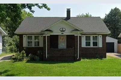 1453 E Clay Street, Decatur, IL 62521 - Photo 1