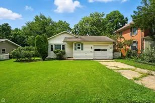 515 S 5th Ave, Saint Charles, IL 60174 - Photo 1