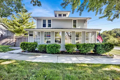 432 E 8th Street, Lockport, IL 60441 - Photo 1