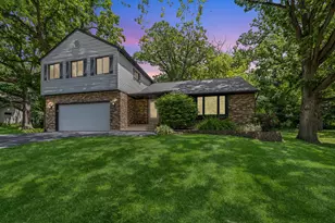 4816 Hickory Wy, Johnsburg, IL 60051 - Photo 1