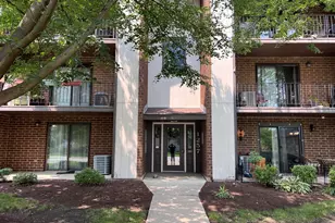 1257 Chalet Rd, Naperville, IL 60563 - Photo 1