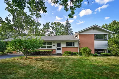 800 Clover Court, Glenview, IL 60025 - Photo 1