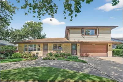 228 E Kathleen Drive, Park Ridge, IL 60068 - Photo 1