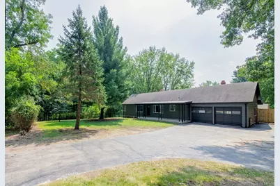 37W985 Binnie Road, Dundee, IL 60118 - Photo 1