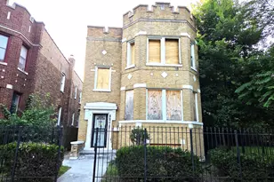 7431 S Dante Ave, Chicago, IL 60619 - Photo 1