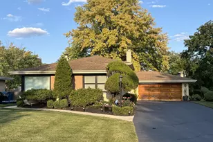 12753 S Oak Park Ave, Palos Heights, IL 60463 - Photo 1