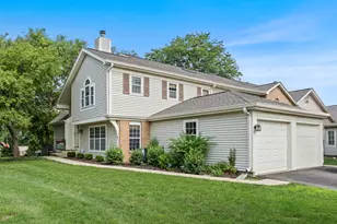 27W414 Melrose Ln, Winfield, IL 60190 - Photo 1