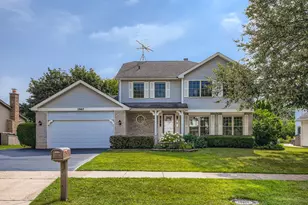 1967 N Woodland Ln, Arlington Heights, IL 60004 - Photo 1