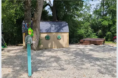 52 Lakeshore Drive, Wilmington, IL 60481 - Photo 1