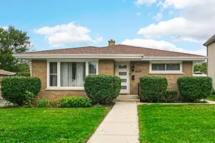 1808 Oakland Ave, Crest Hill, IL 60403 - Photo 1