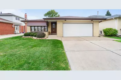 10415 S Knox Avenue S, Oak Lawn, IL 60453 - Photo 1