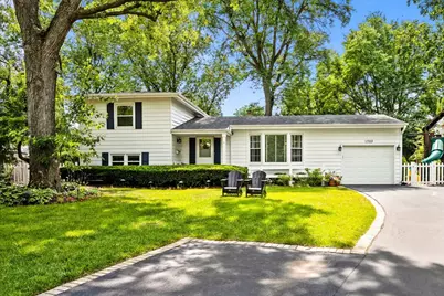 1703 Chatham Circle, Deerfield, IL 60015 - Photo 1