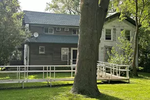 4364 S Center Rd, Rochelle, IL 61068 - Photo 1